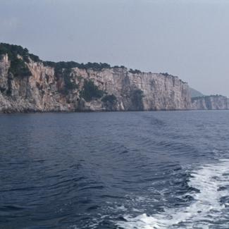 Klifovi; jugo-zapadni dio otoka