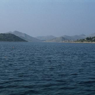 Ošlji rt nasuprot Otočić