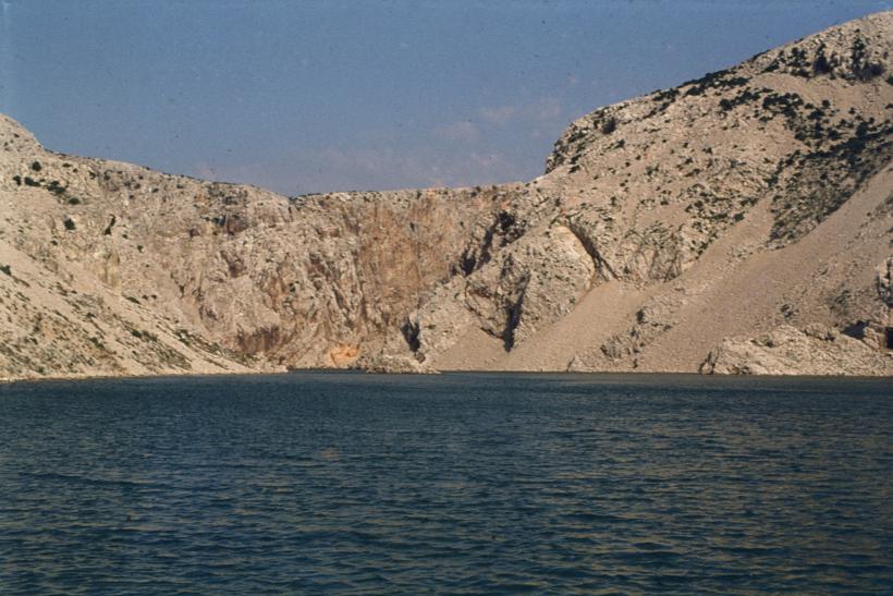 Kanjon; pašnjaci u gornjim tokovima iza Obrovca