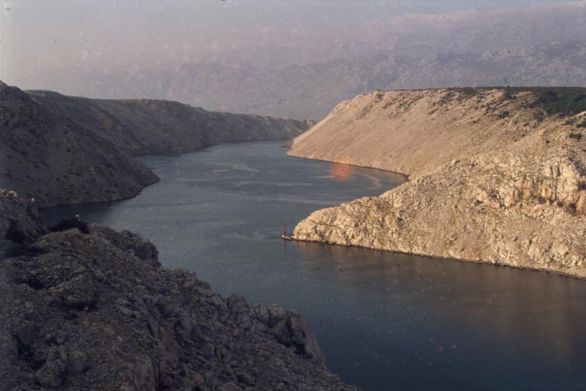 Masliničko Ždrilo gledano sa mosta