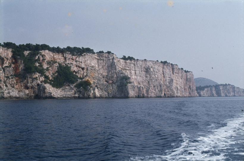 Klifovi; jugo-zapadni dio otoka