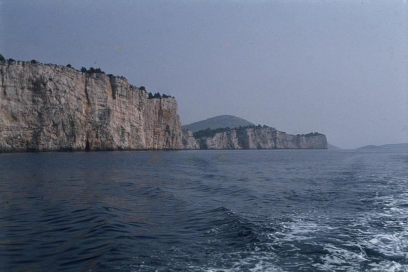 Klifovi; jugo-zapadni dio otoka