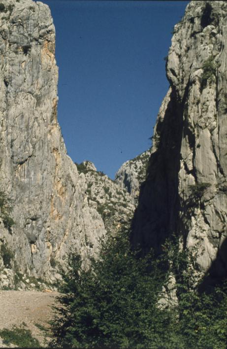 U proboju V. Paklenice