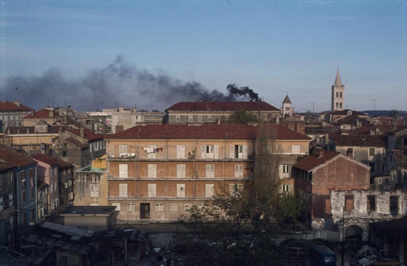 Dimnjak na zgradi Suda u Zadru