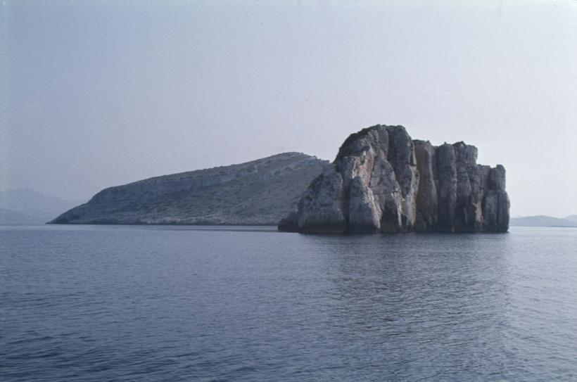 Klif na M. Obračunu i sj.zap. strana V. Obračuna