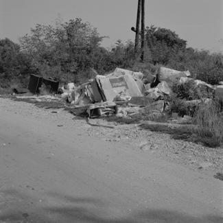 Divlji deponij uz put od Nina prema Boriku