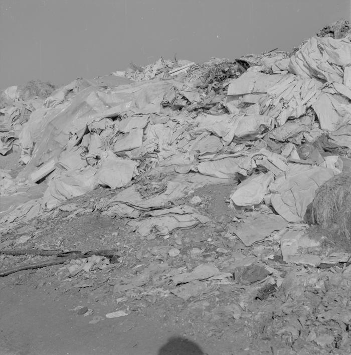 Deponij prema Ninu - hrpe visoke 3-4 m