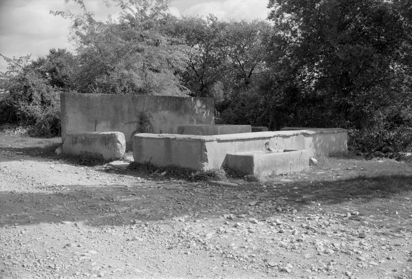 Škarin donji; pojilište u bunar bočno