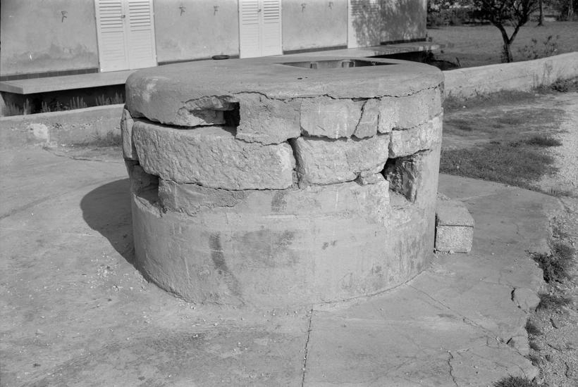 Istočni bunar; istočno od PTT